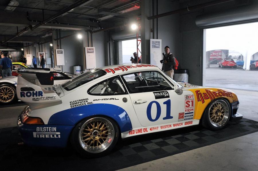  Porsche 911 GT2 Evo 1995 года  (фото 15 из 16)